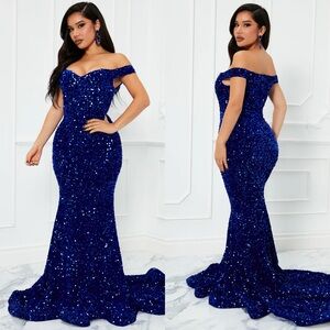 Never Worn!
Still in Package
Get 2 for price of 1